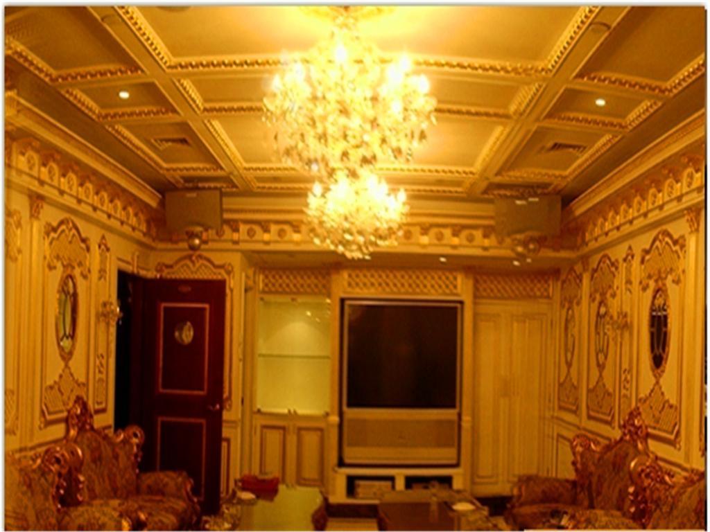 New Grand Dynasty Hotel Chaoyang  Bagian luar foto
