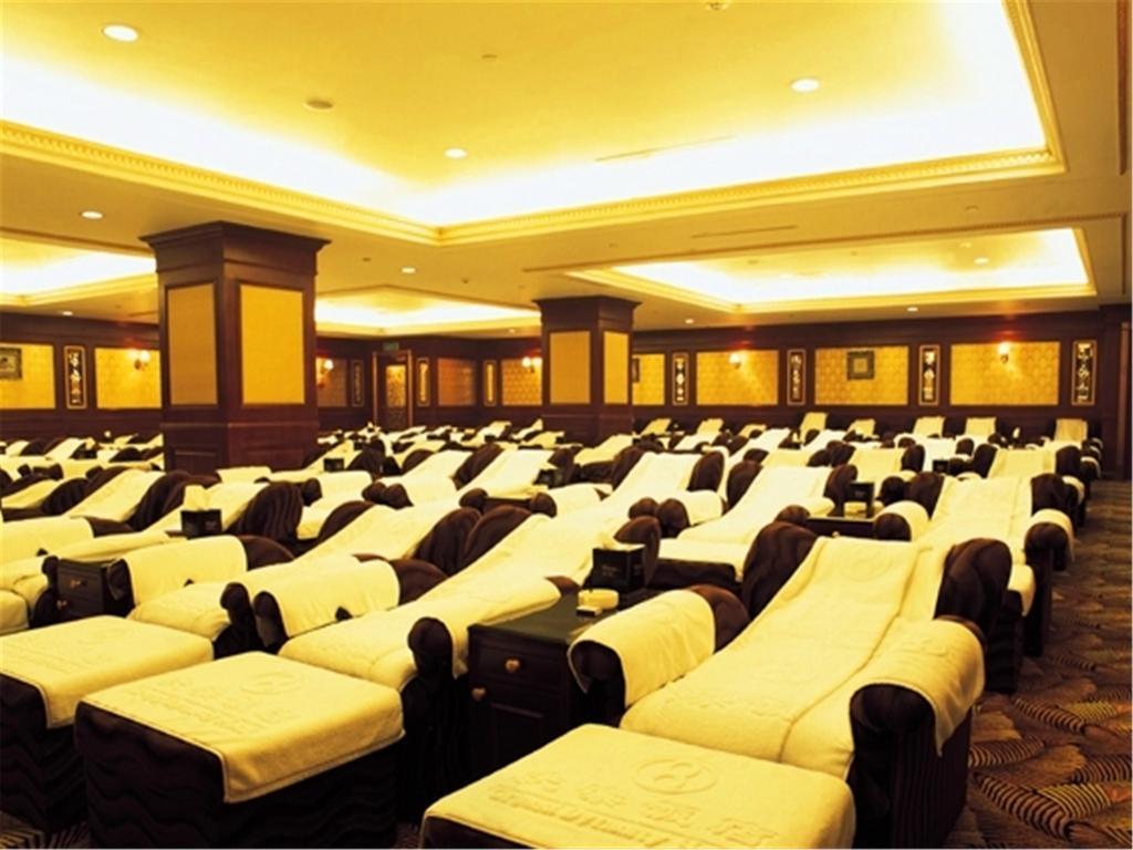 New Grand Dynasty Hotel Chaoyang  Bagian luar foto