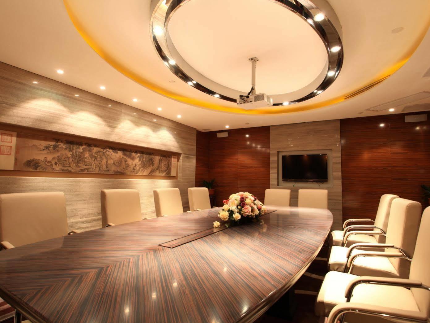 New Grand Dynasty Hotel Chaoyang  Bagian luar foto
